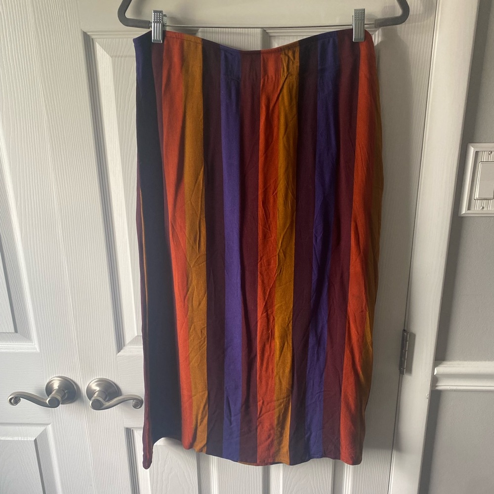 STRIPED MIDI SKIRT